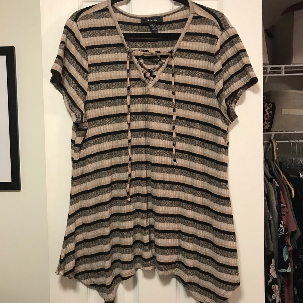 Style & Co. Top